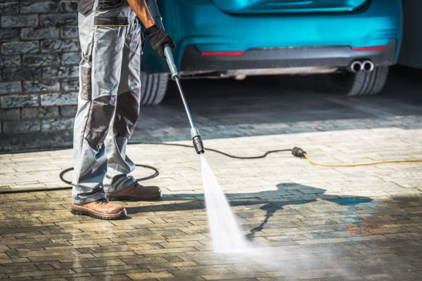 Cost of Driveway Pressure Washing in Ramona
