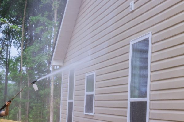 Home Power Washing in Ramona