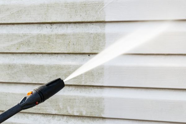 Cost of House Exterior Cleaning in Ramona