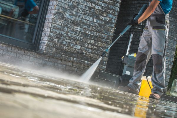 Storefront Pressure Washing in Ramona