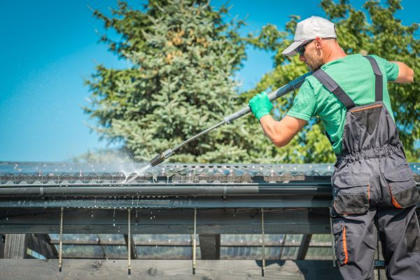 Cost of Gutter Power Washing in Ramona