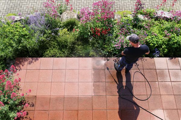 Cost of Porch Washing in Ramona