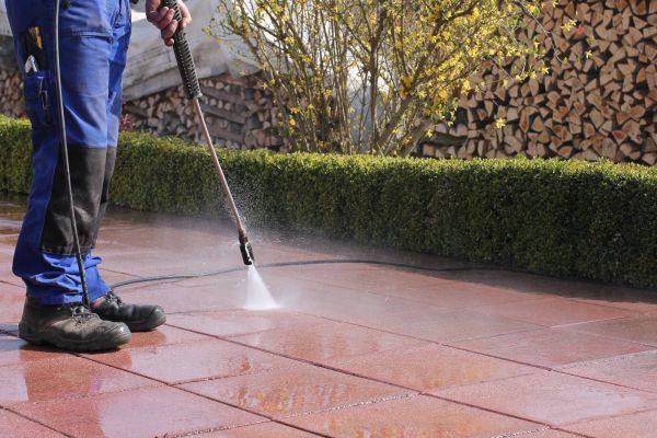Cost of Driveway Pavers Cleaning in Ramona
