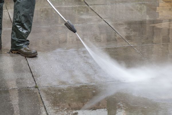 Cost of Walkway Power Washing in Ramona