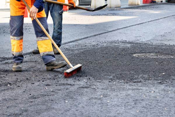 Cost of Asphalt Dirt Removal in Ramona