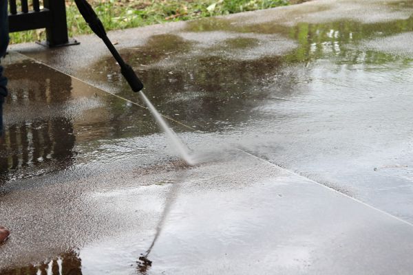 Cost of Concrete Deck Cleaning in Ramona