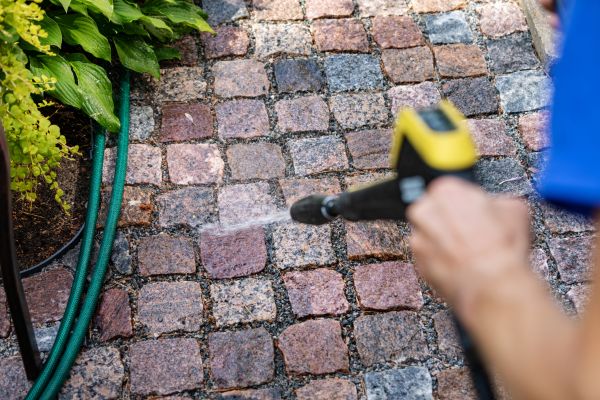 Cost of Paver Sidewalk Cleaning in Ramona
