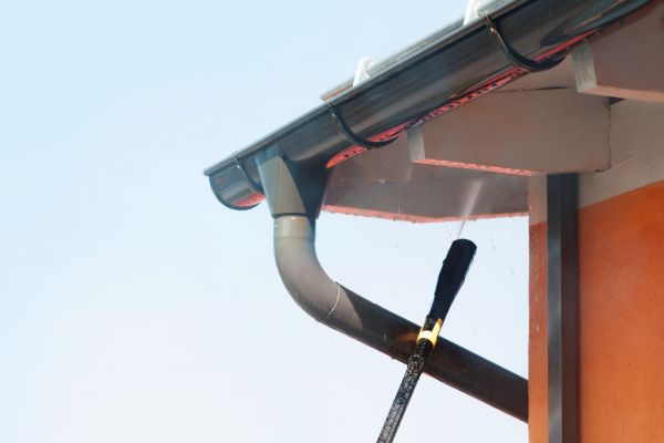 Cost of Eaves Power Washing in Ramona