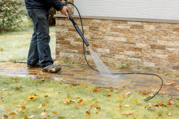 Residential Powerwashing in Ramona